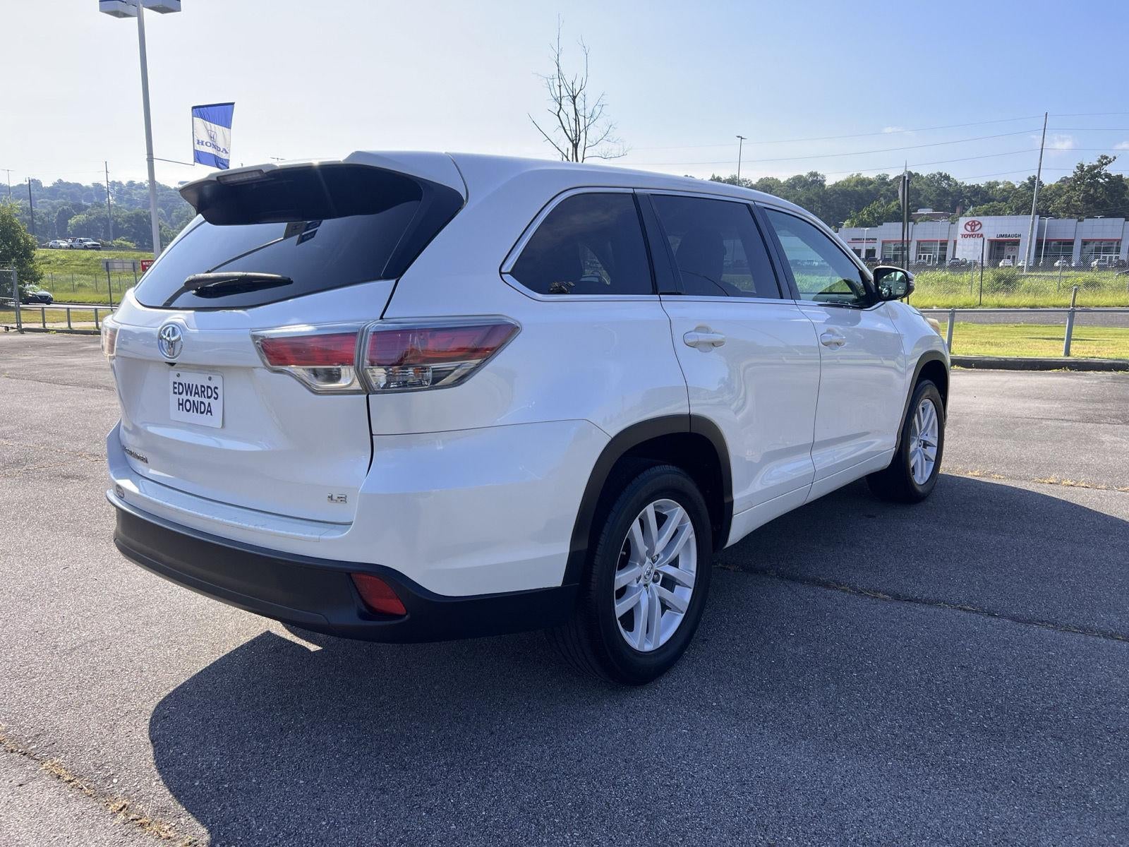 2015 Toyota Highlander LE