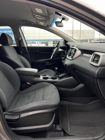 2018 Kia Sorento LX