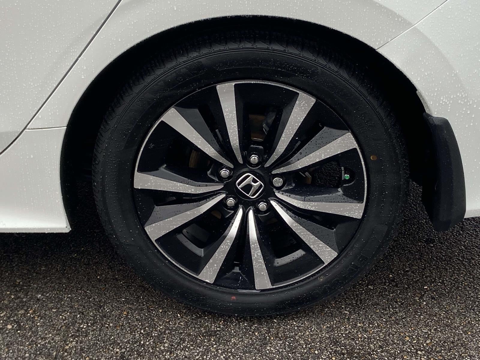 2022 Honda Civic Sedan EX