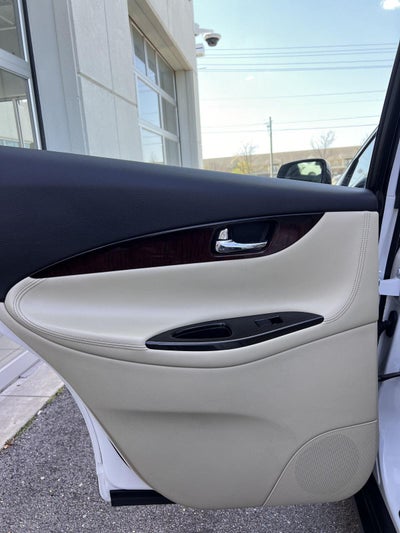 2017 INFINITI QX50 RWD