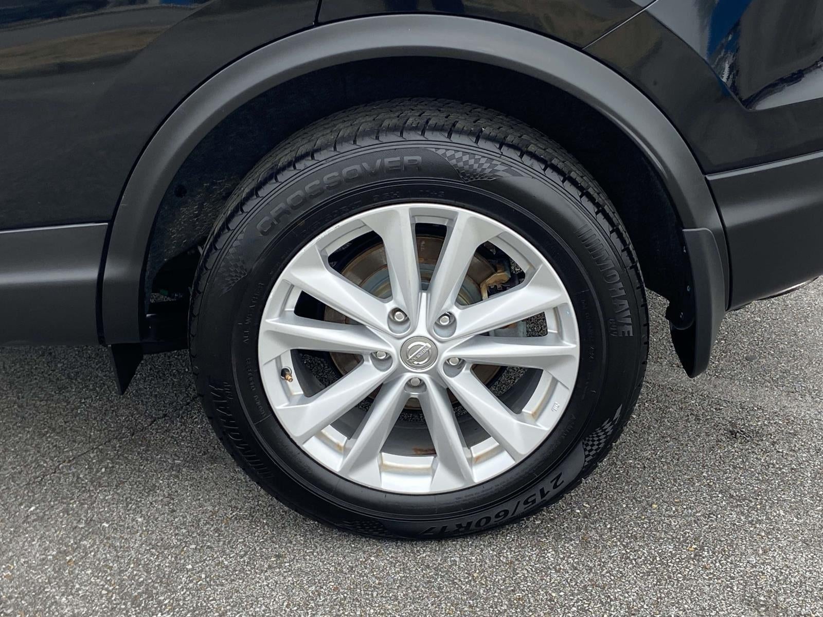 2018 Nissan Rogue Sport SV