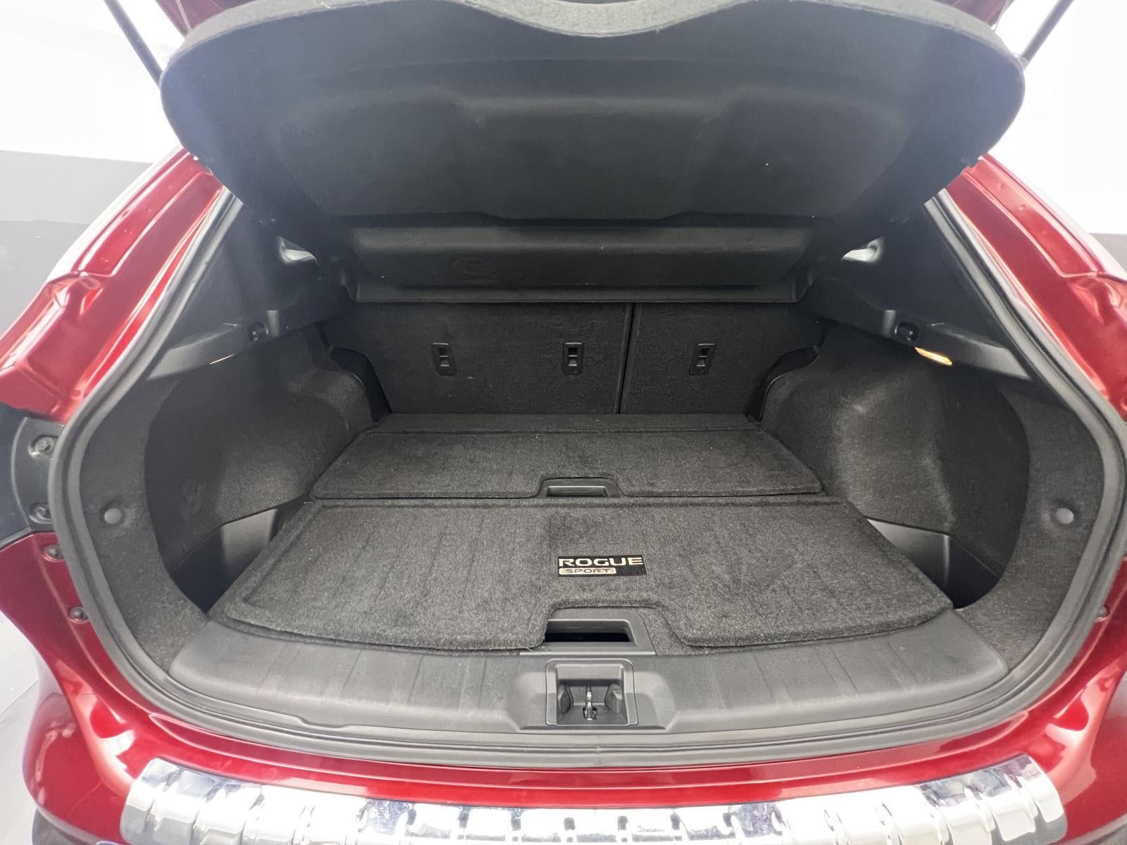 2020 Nissan Rogue Sport SV