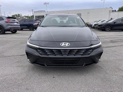 2025 Hyundai Elantra SEL Sport