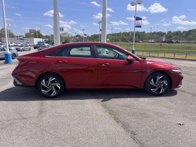 2024 Hyundai Elantra Limited