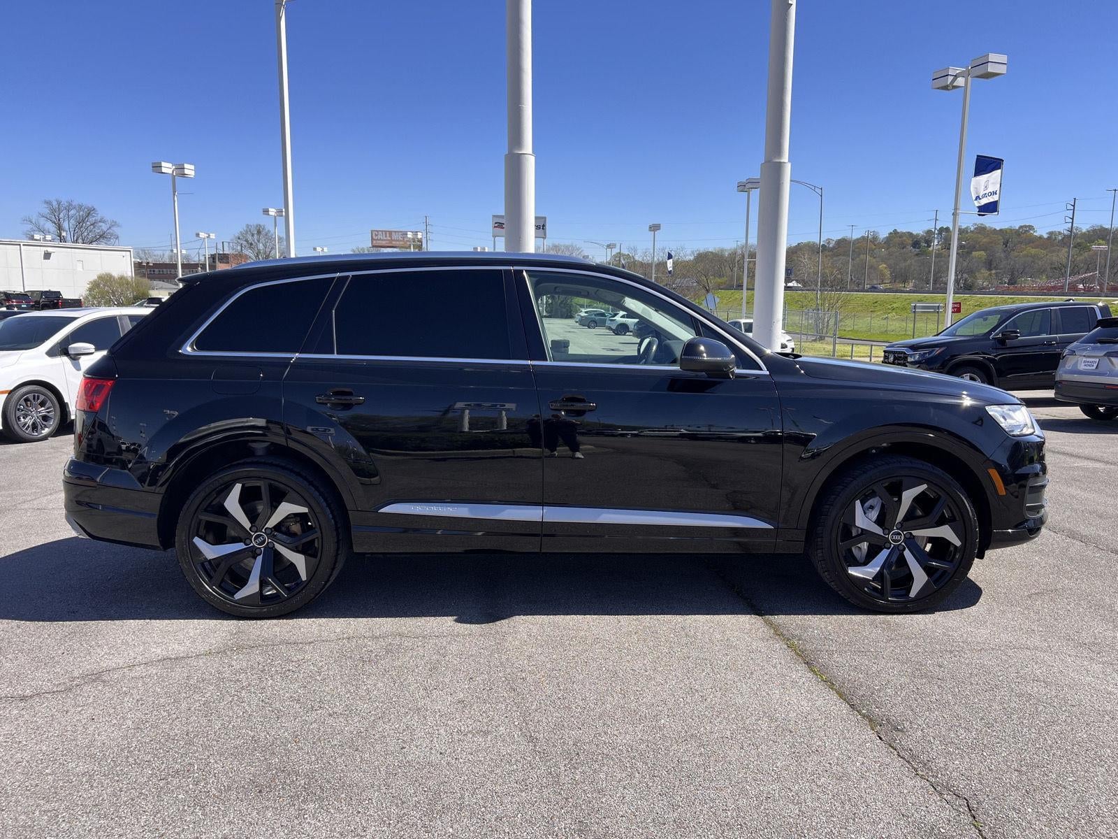 2019 Audi Q7 Premium Plus