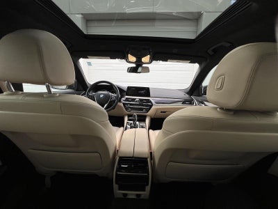 2019 BMW 5 Series 530i