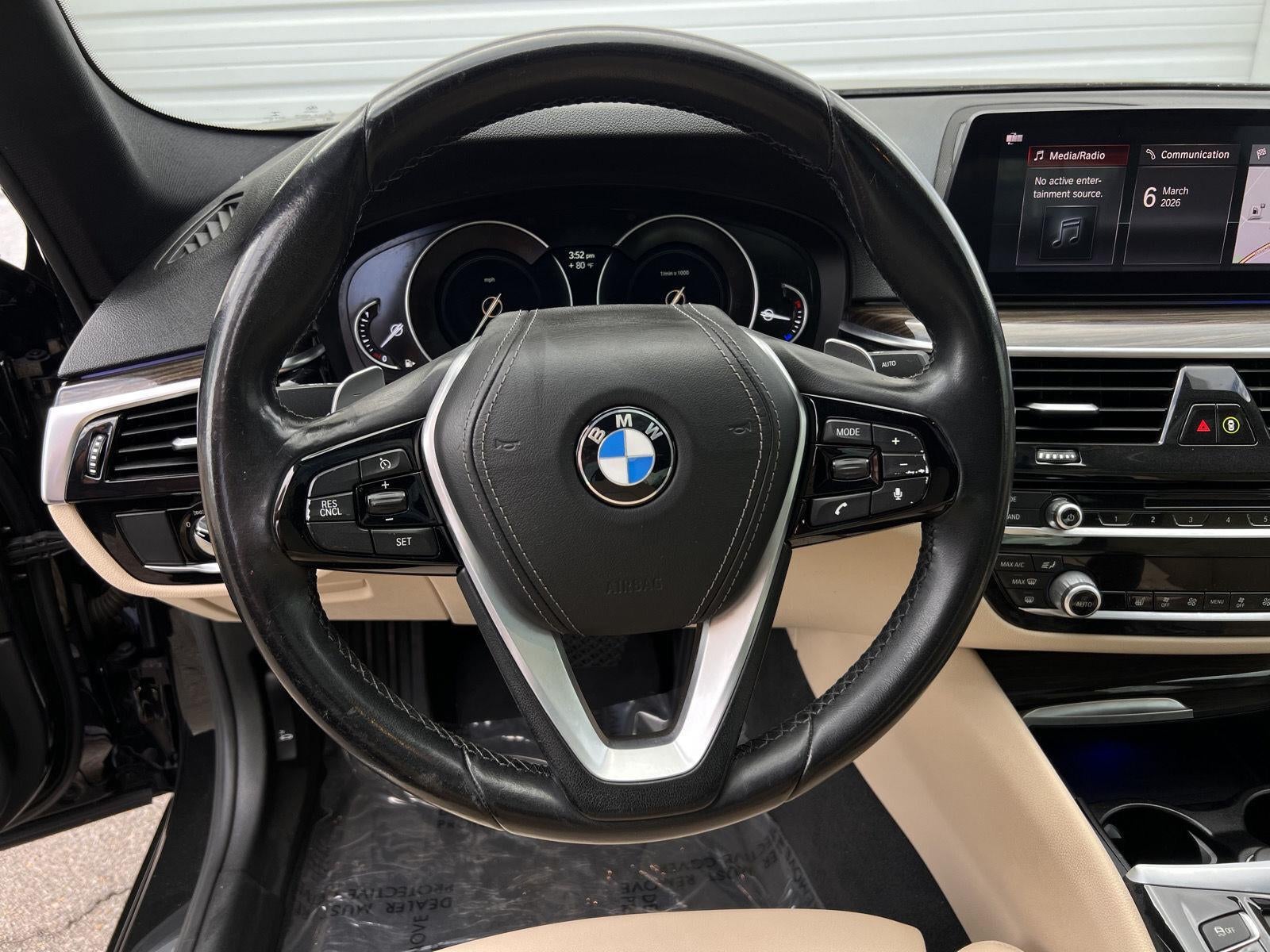 2019 BMW 5 Series 530i