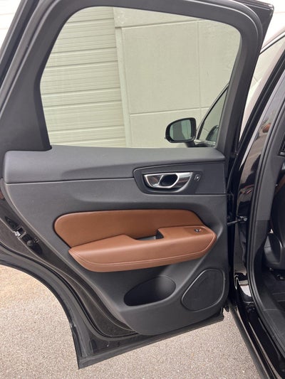 2019 Volvo XC60 Momentum