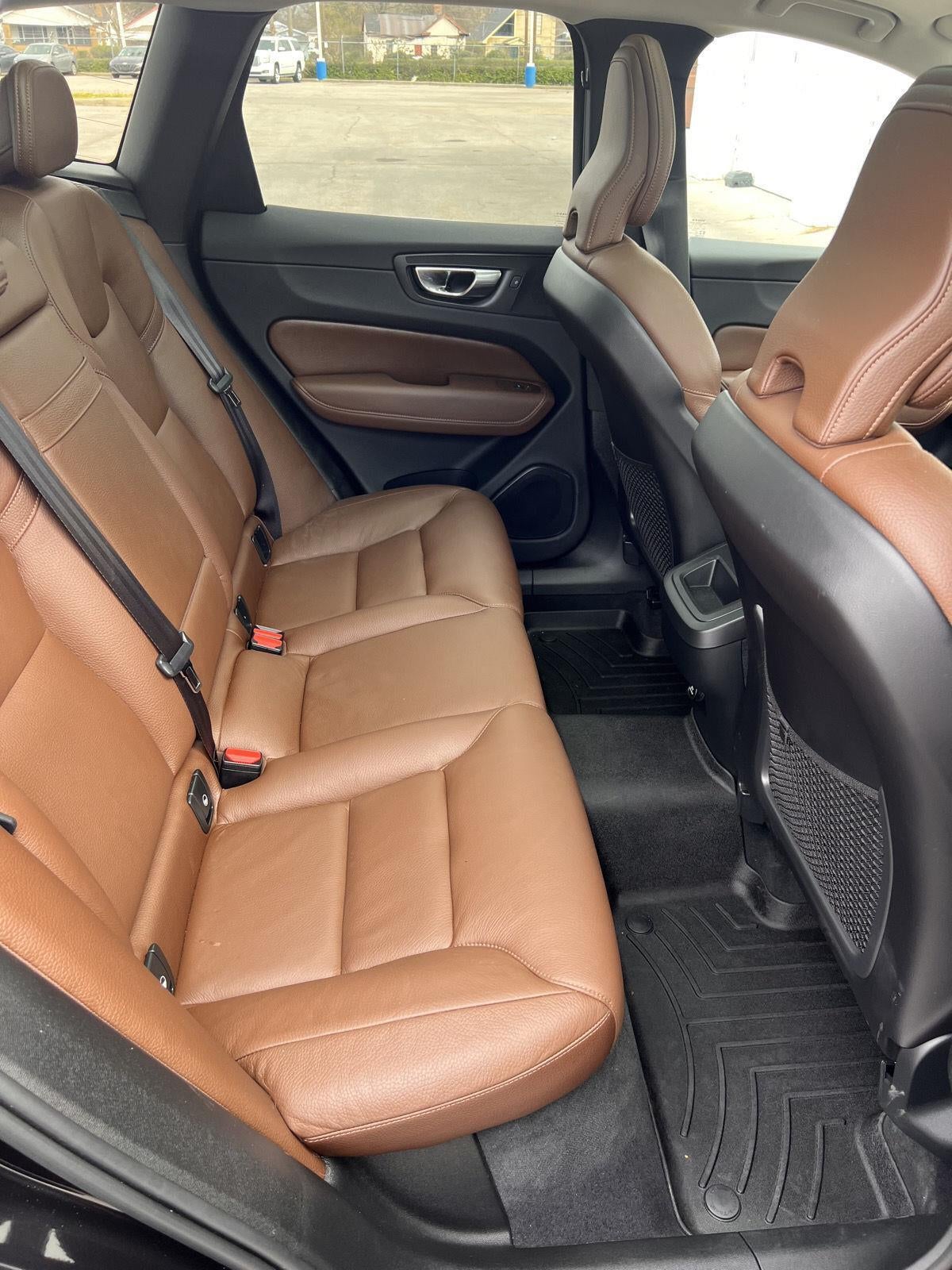 2019 Volvo XC60 Momentum