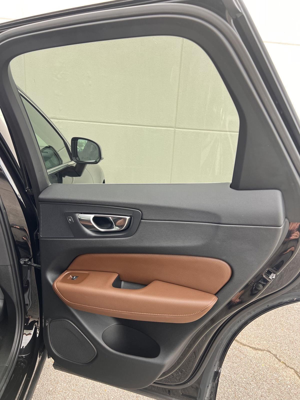 2019 Volvo XC60 Momentum