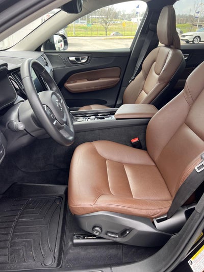 2019 Volvo XC60 Momentum