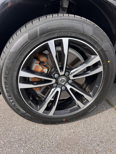 2019 Volvo XC60 Momentum