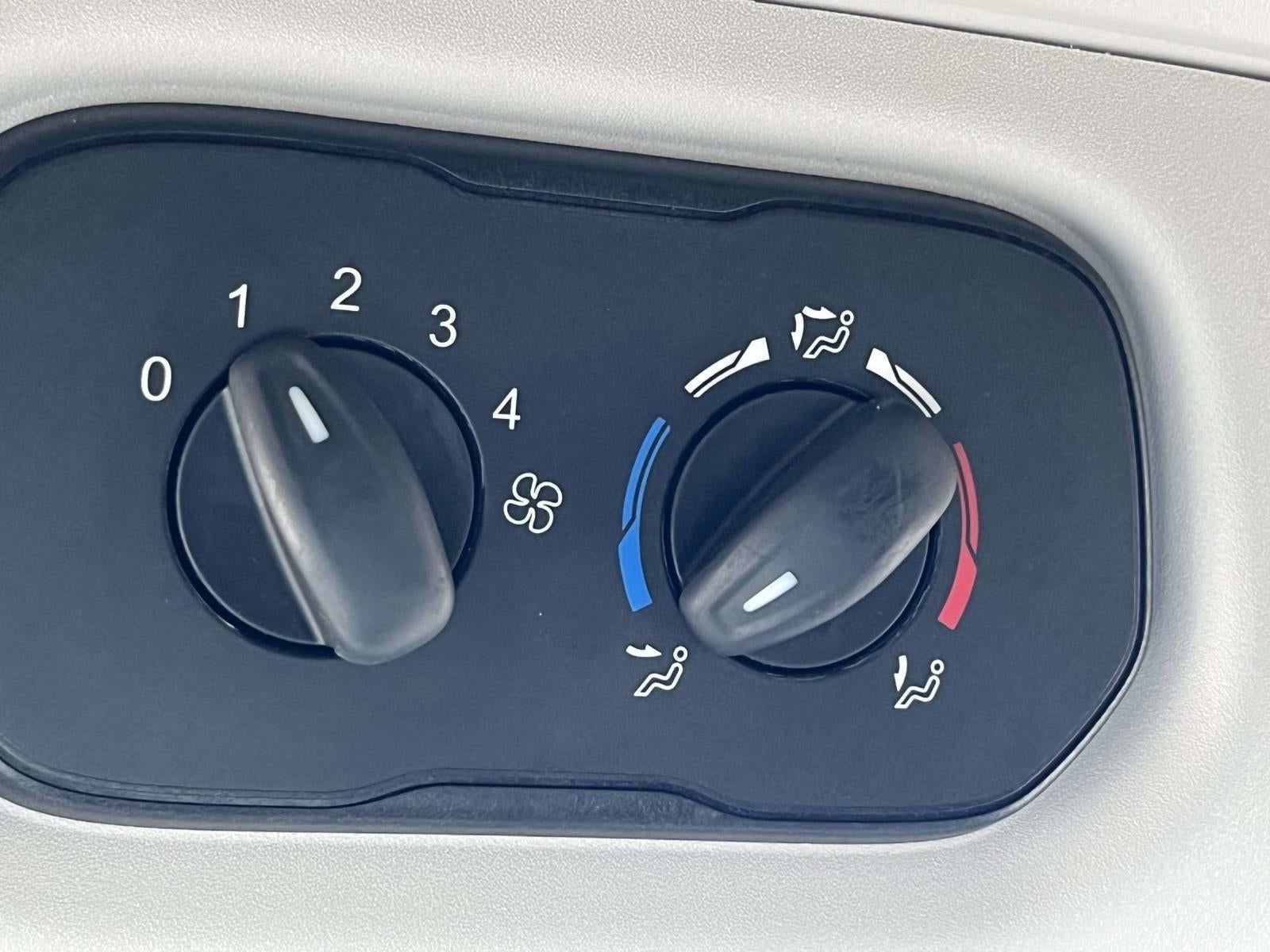 2018 Ford Transit Passenger Wagon XLT