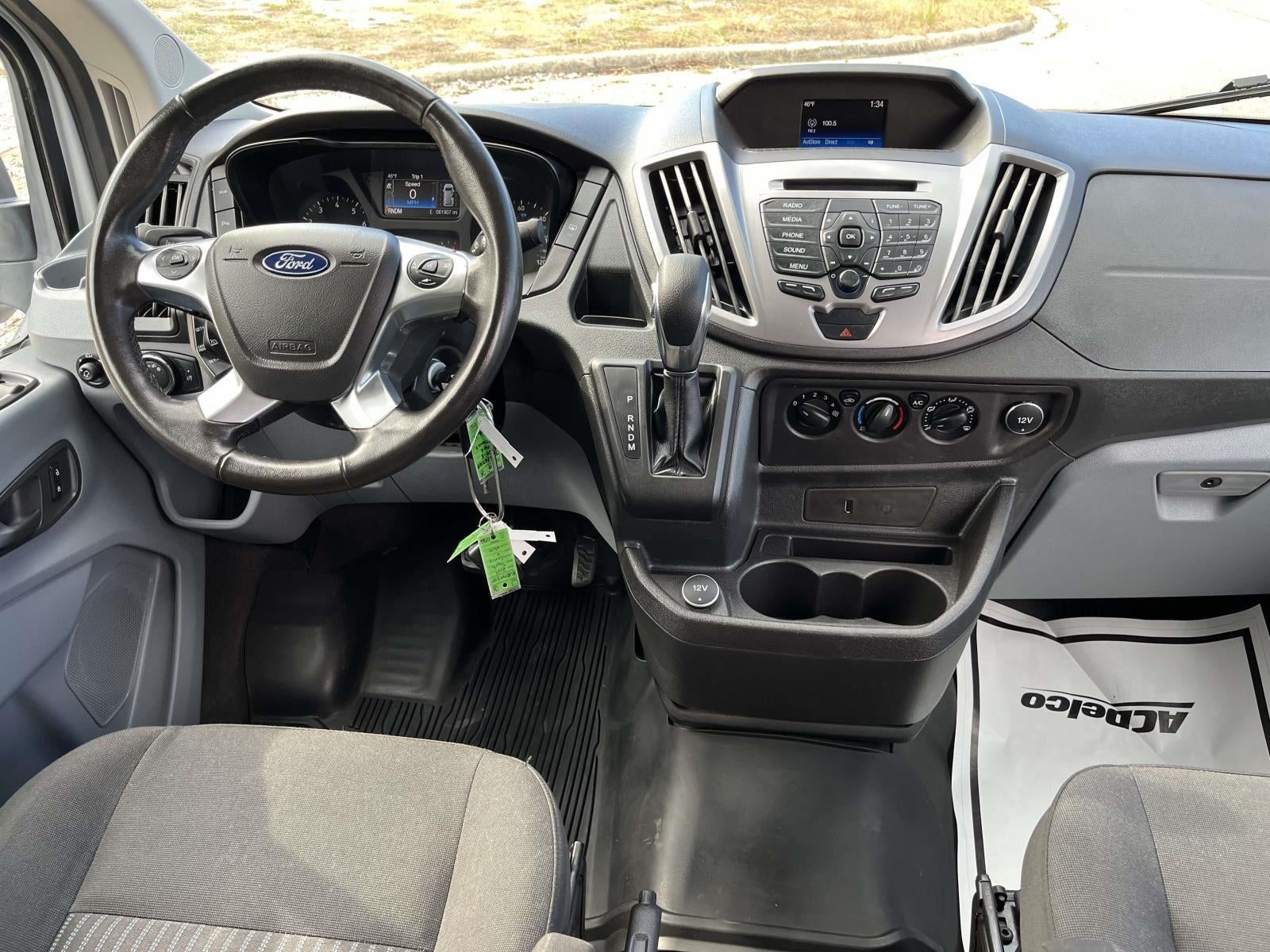 2018 Ford Transit Passenger Wagon XLT