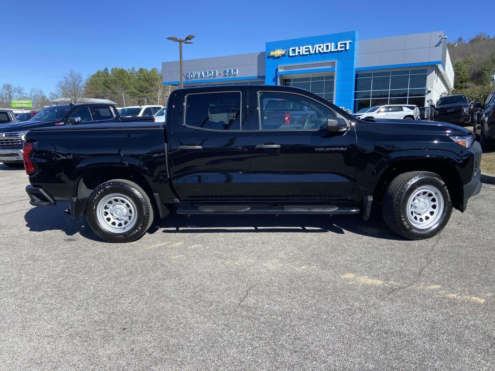 2025 Chevrolet COLORADO WT