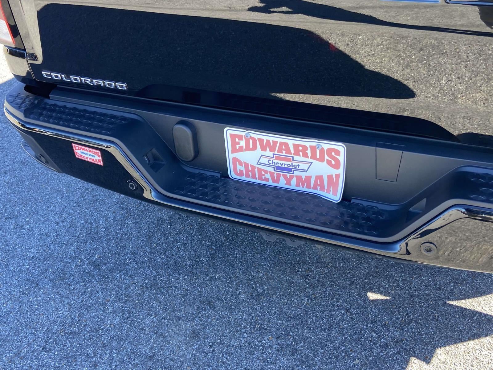 2025 Chevrolet COLORADO WT