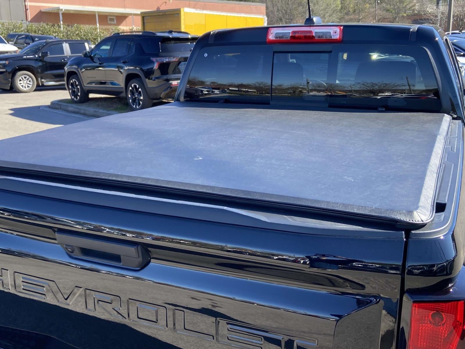 2025 Chevrolet COLORADO WT