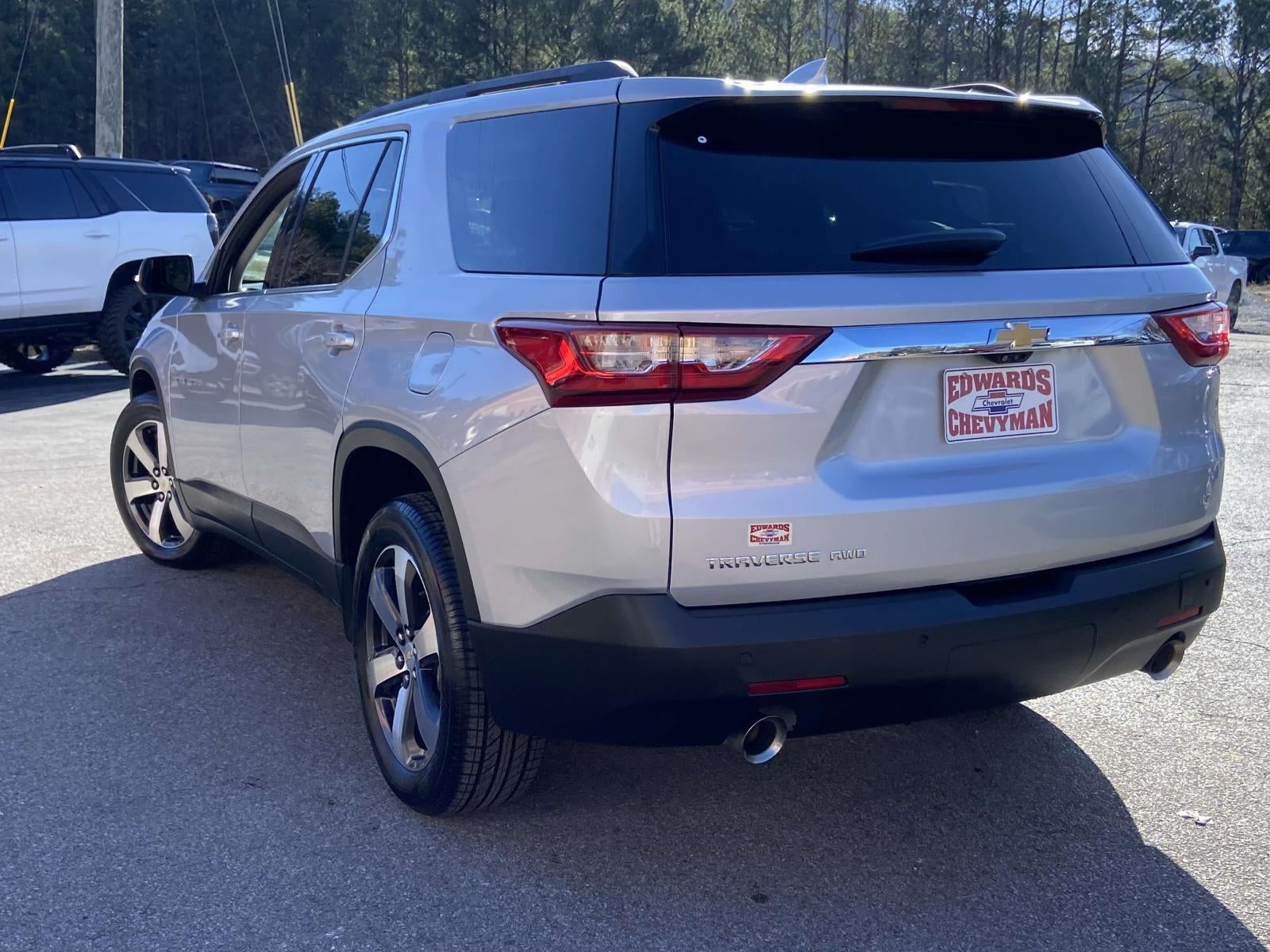 2021 Chevrolet Traverse LT Leather
