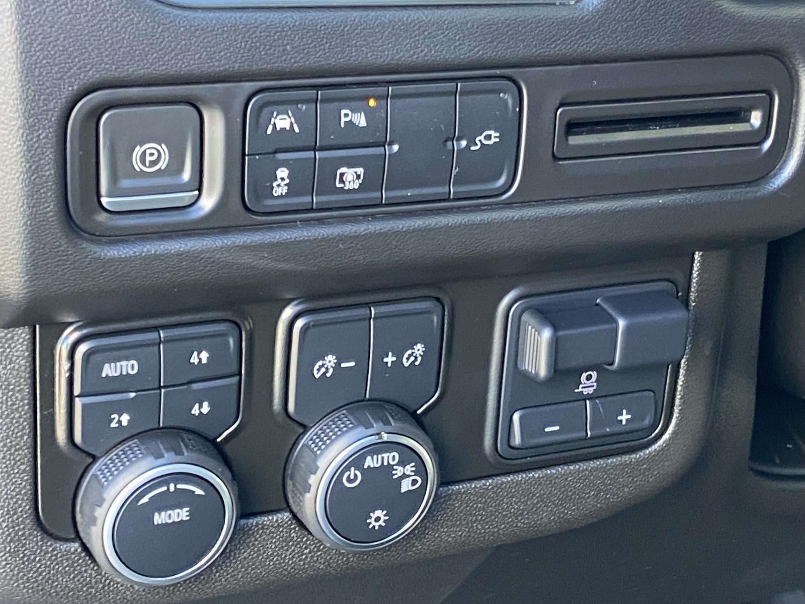 2022 Chevrolet TAHOE Base