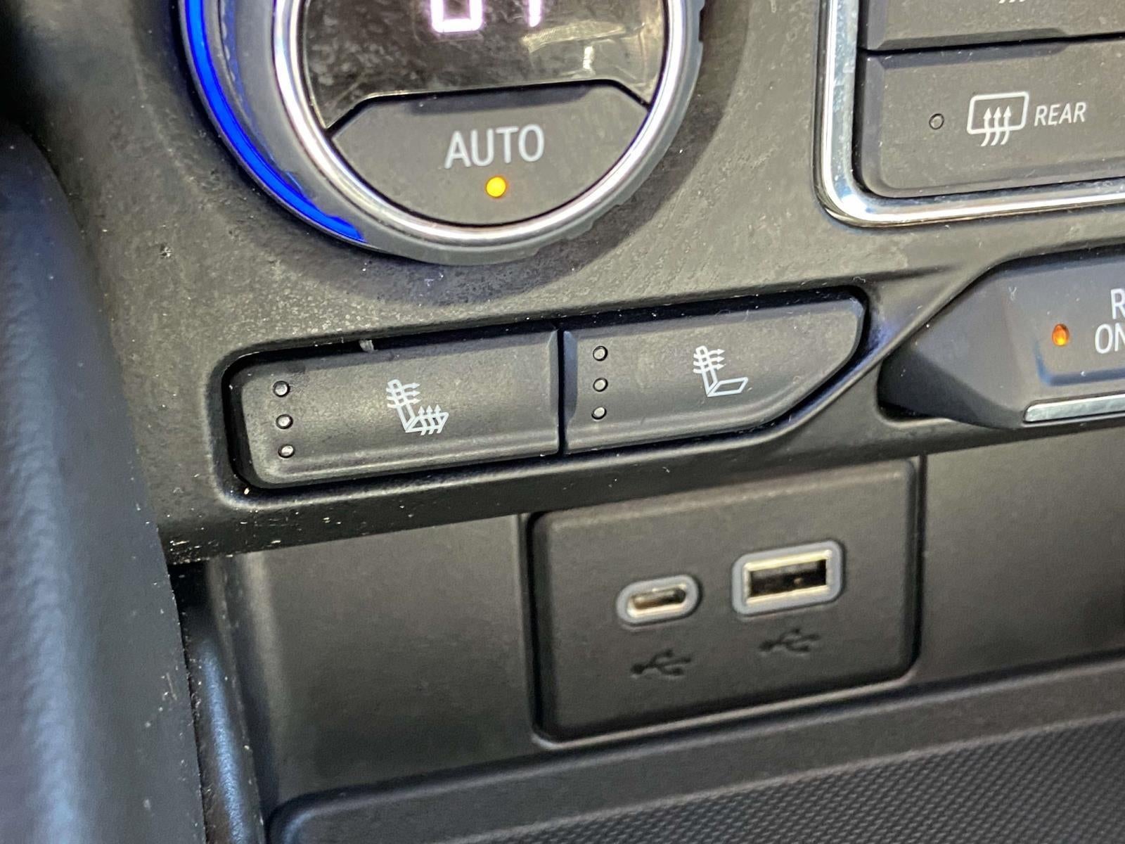 2022 Chevrolet TAHOE Base