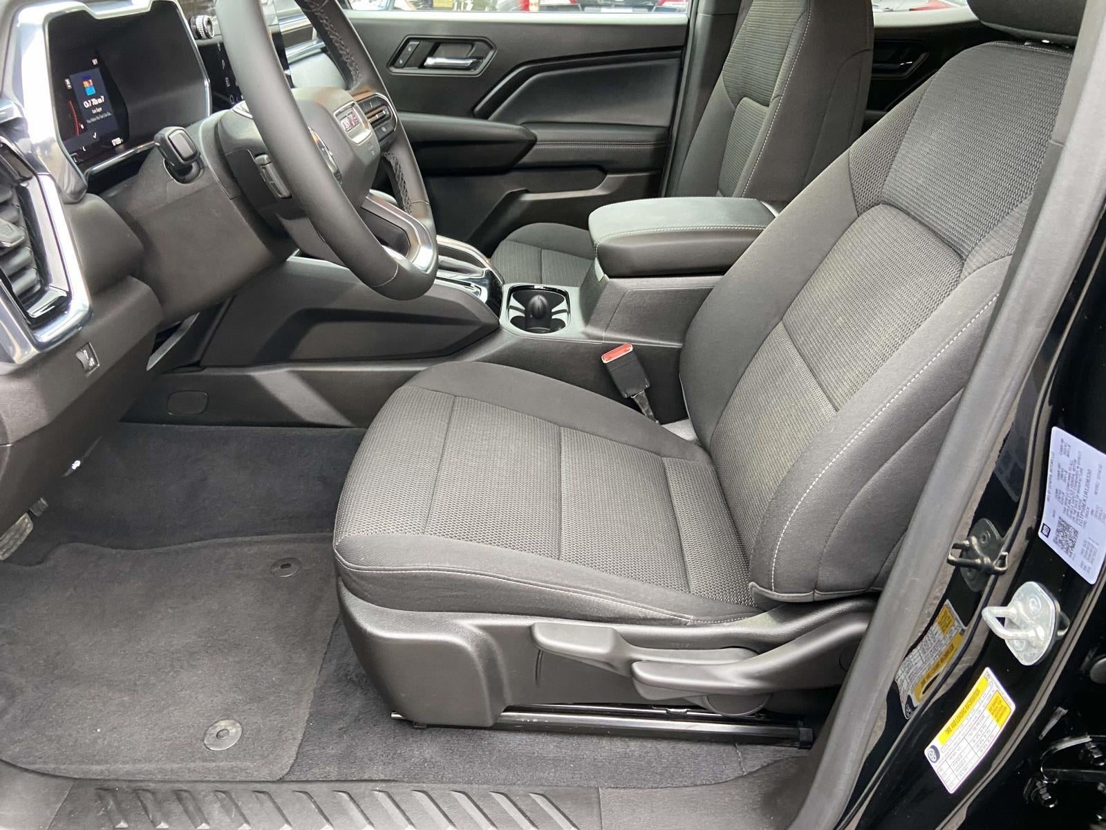 2024 GMC Canyon 2WD Elevation