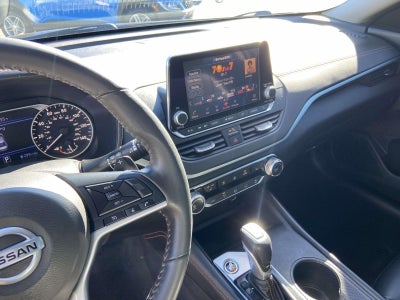 2022 Nissan Altima 2.5 SR