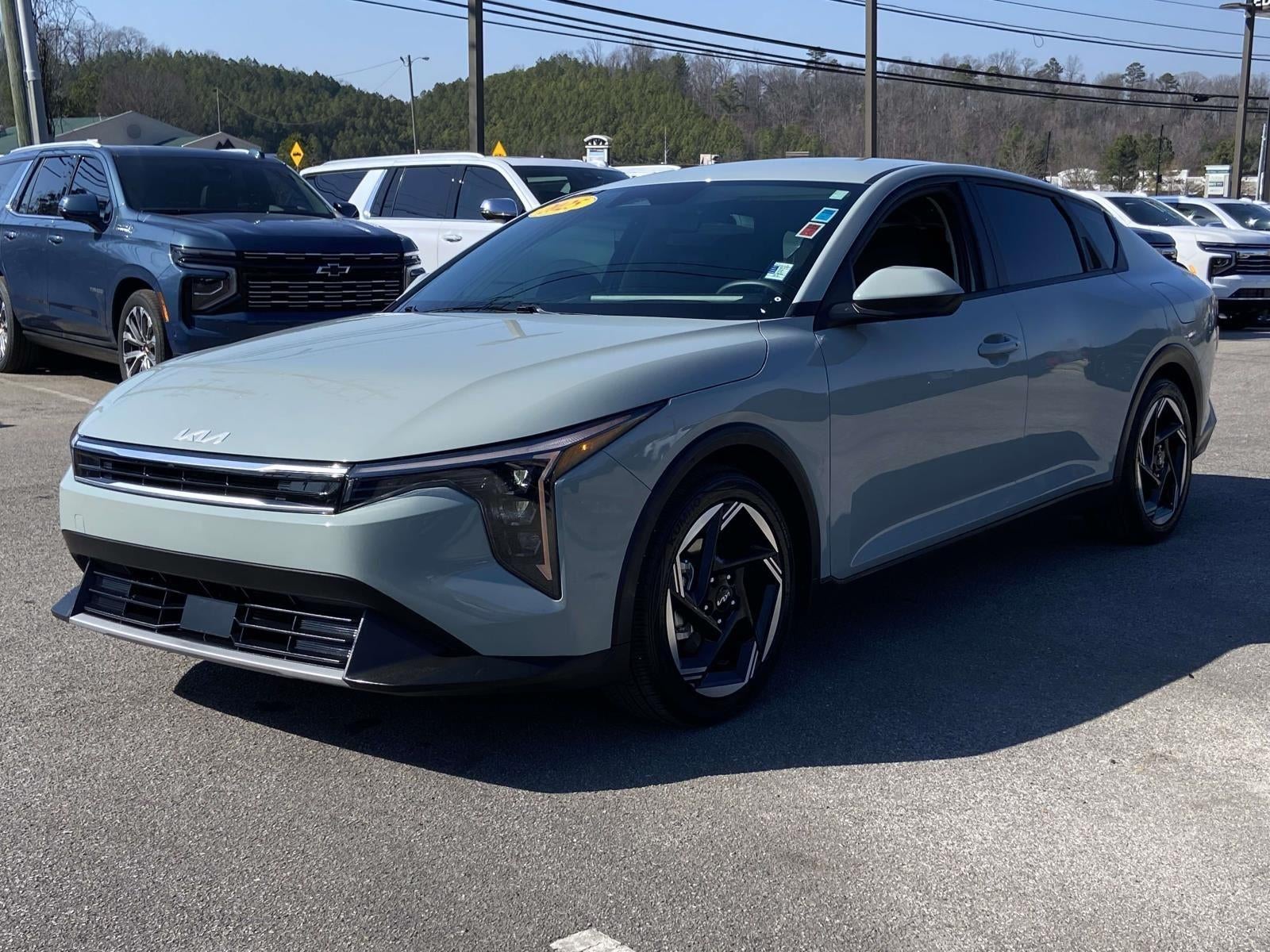 2025 Kia K4 EX