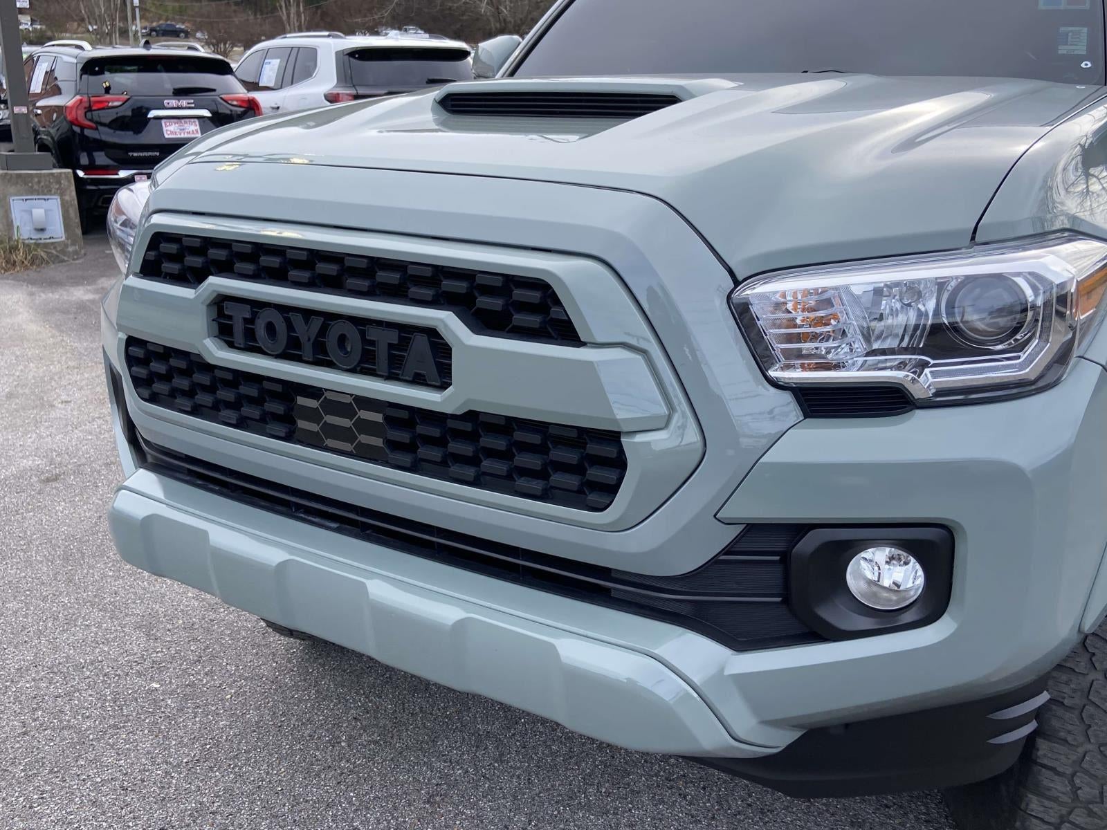2022 Toyota Tacoma TRD Sport