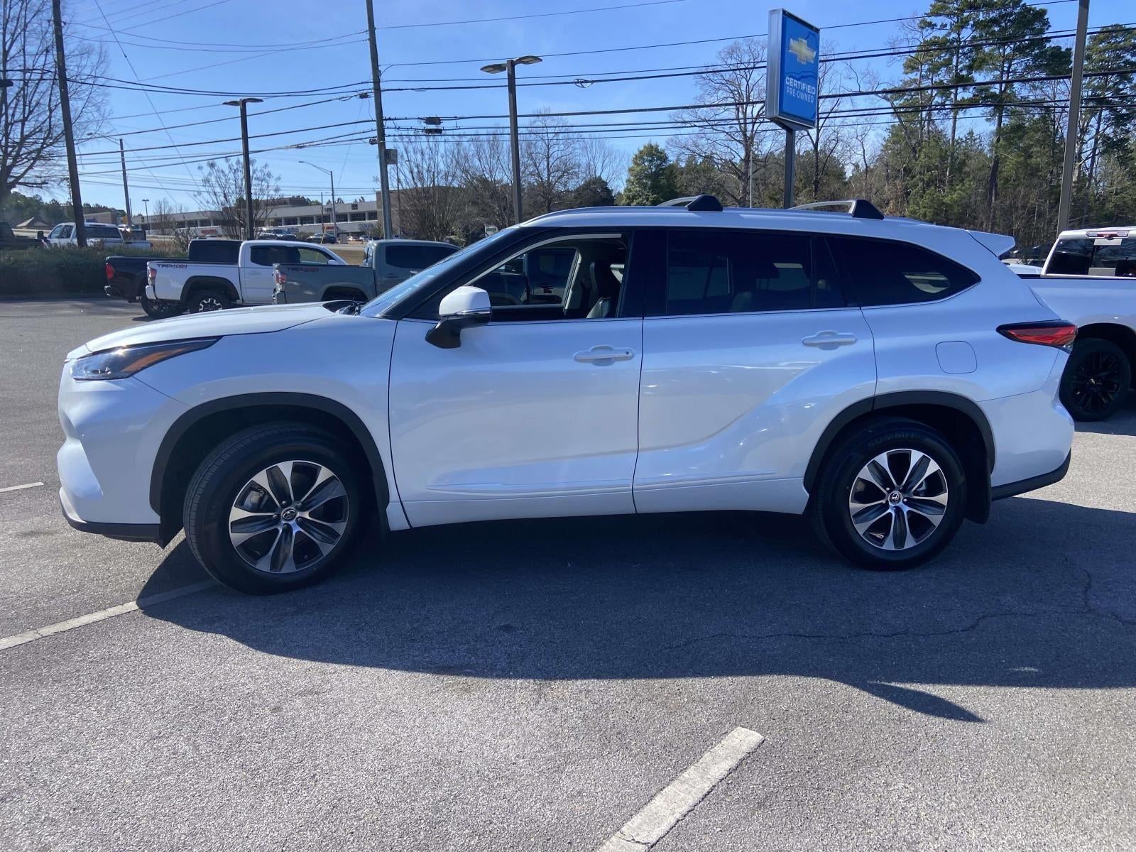 2022 Toyota Highlander XLE