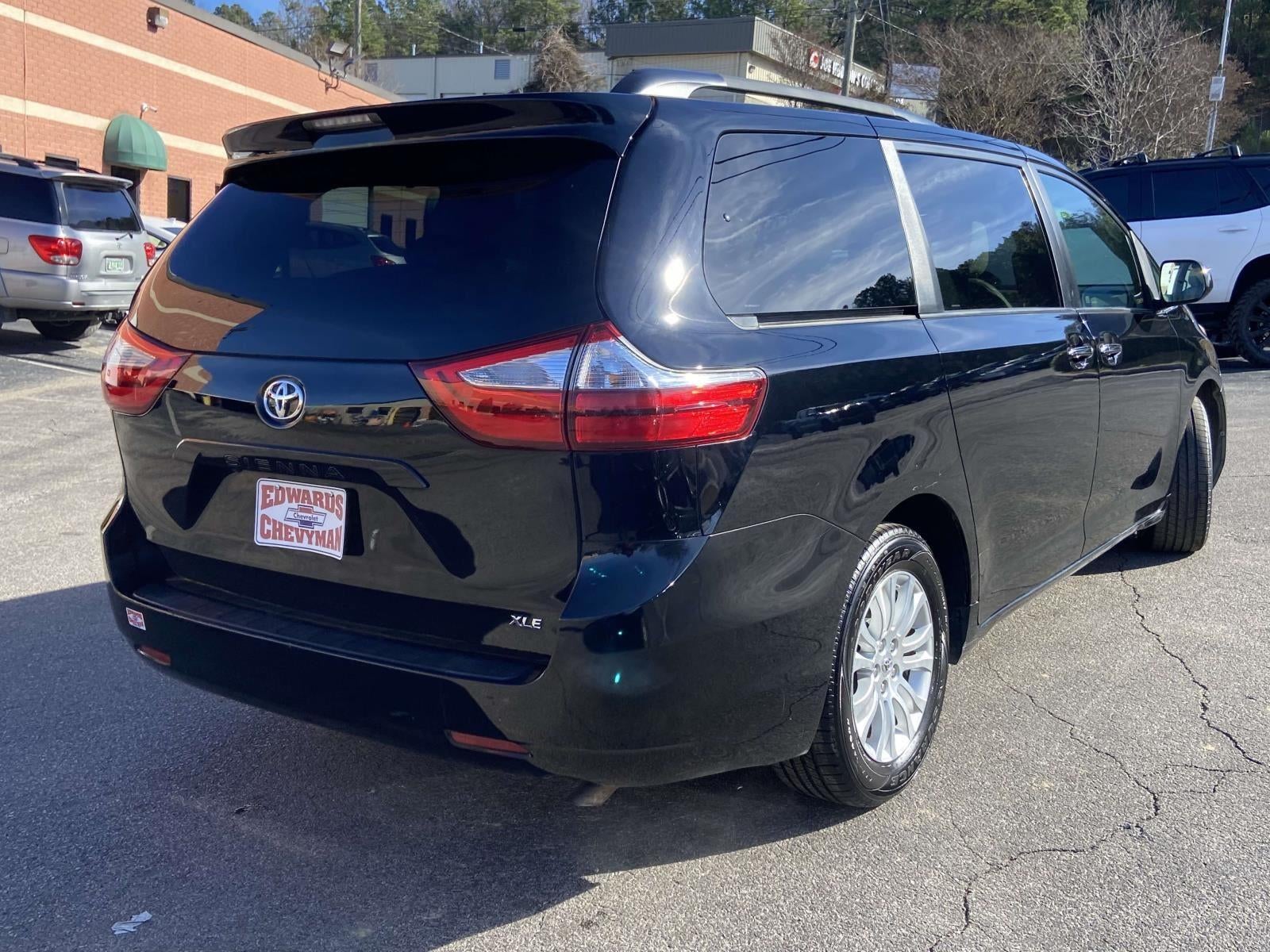 2016 Toyota Sienna XLE