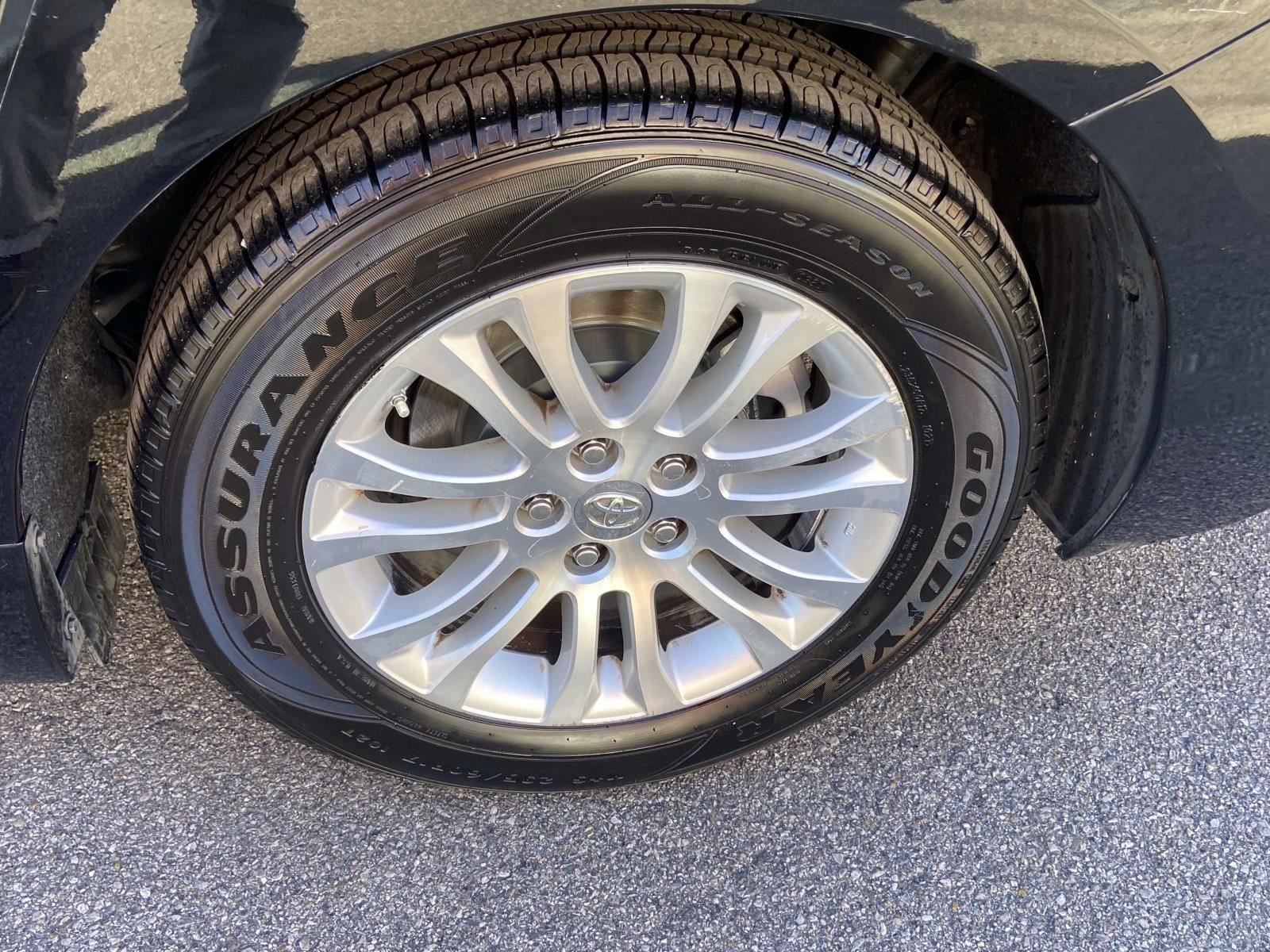 2016 Toyota Sienna XLE