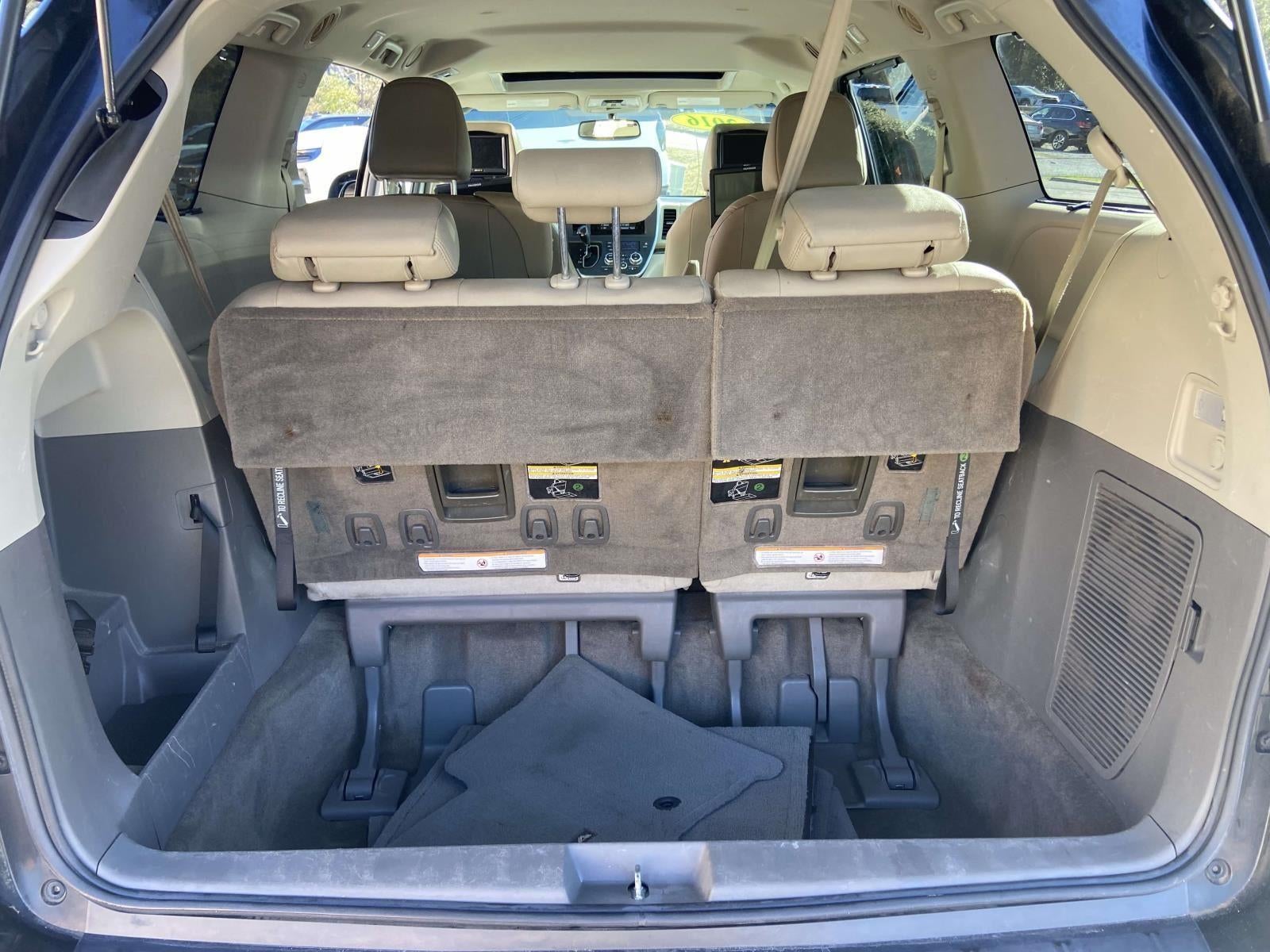 2016 Toyota Sienna XLE