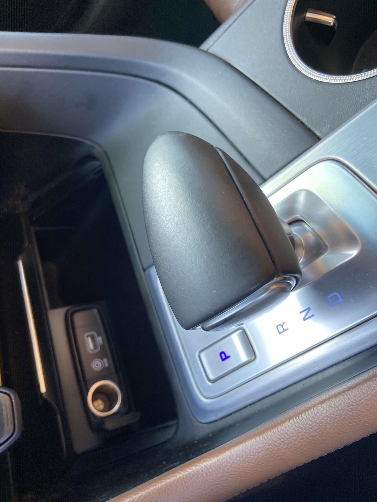 2020 Genesis G70 2.0T