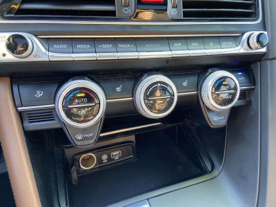 2020 Genesis G70 2.0T