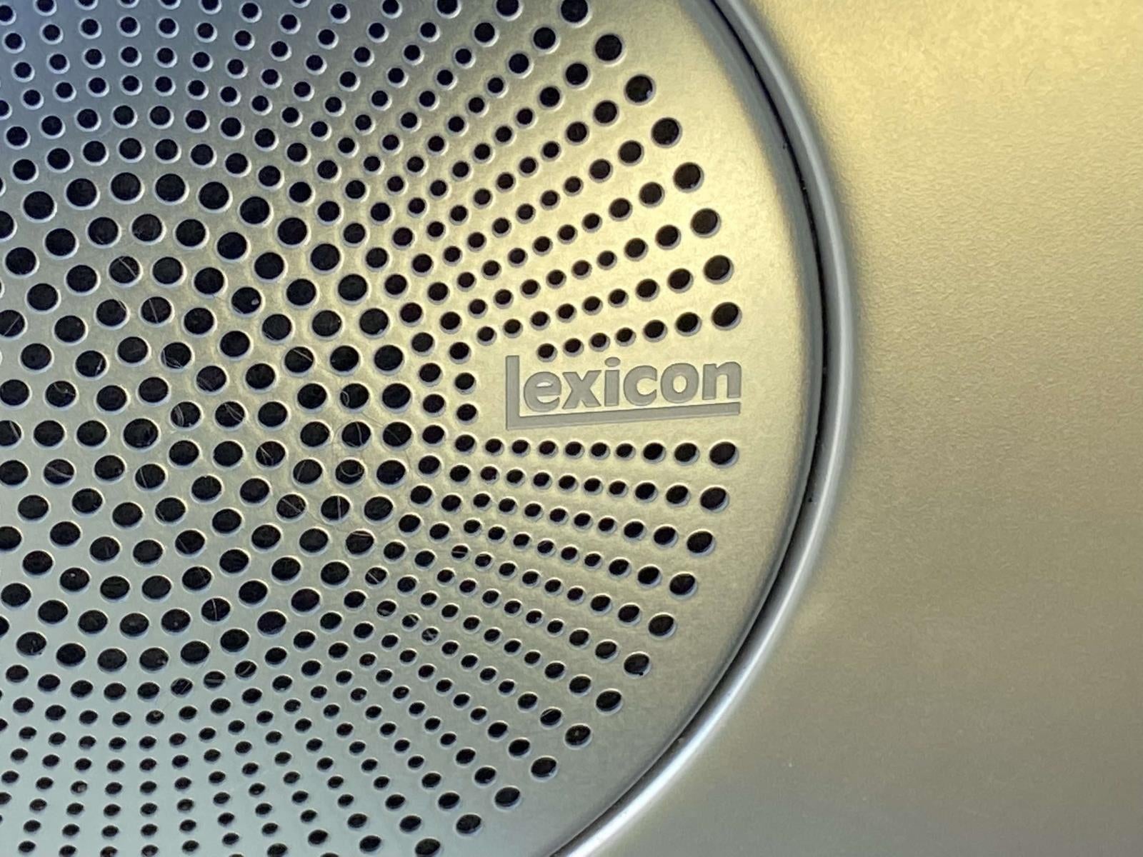 2020 Genesis G70 2.0T