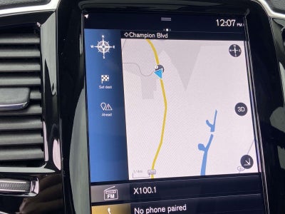 2022 Volvo XC90 Momentum