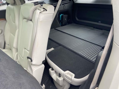 2022 Volvo XC90 Momentum