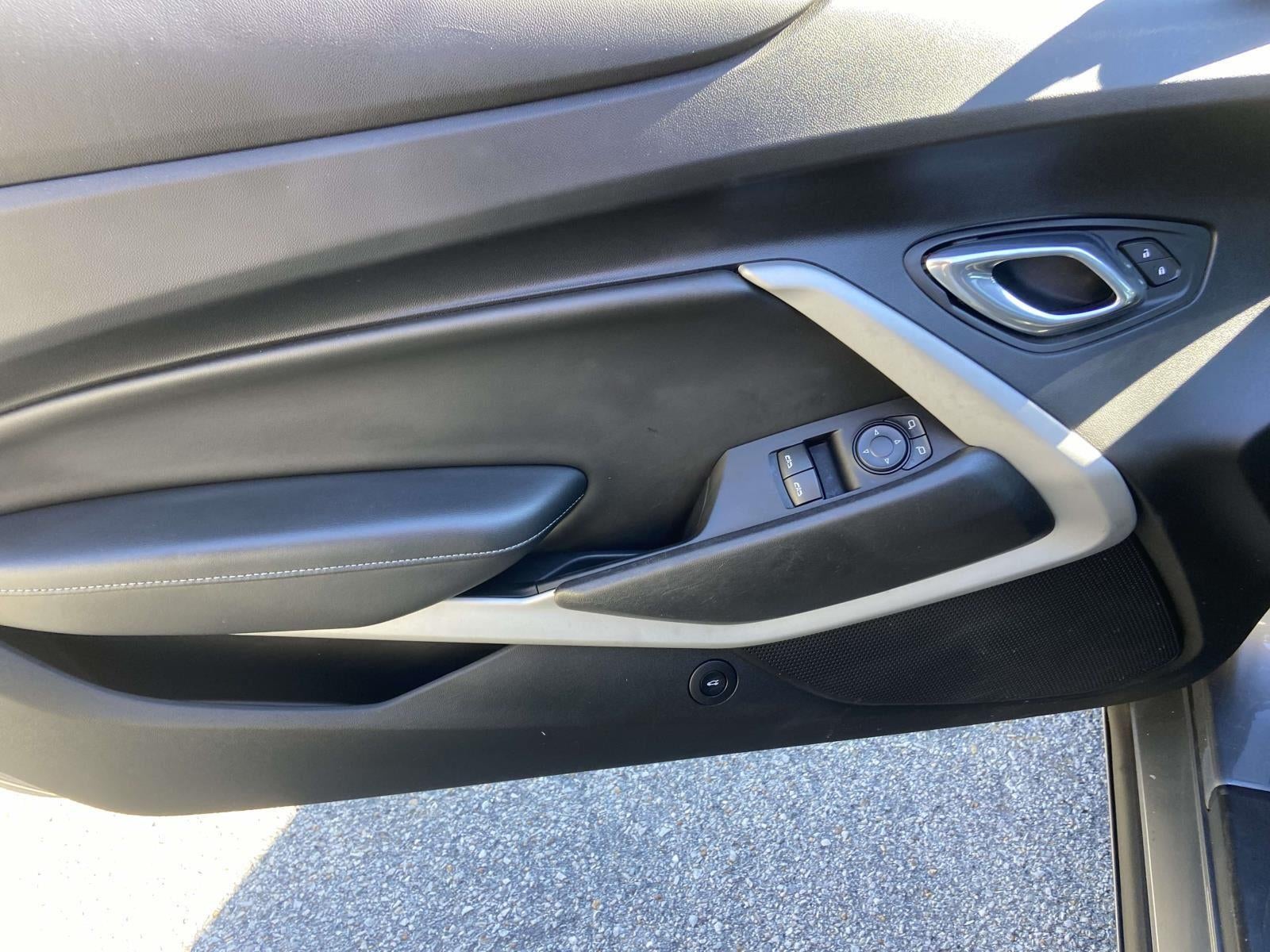 2020 Chevrolet Camaro LT1