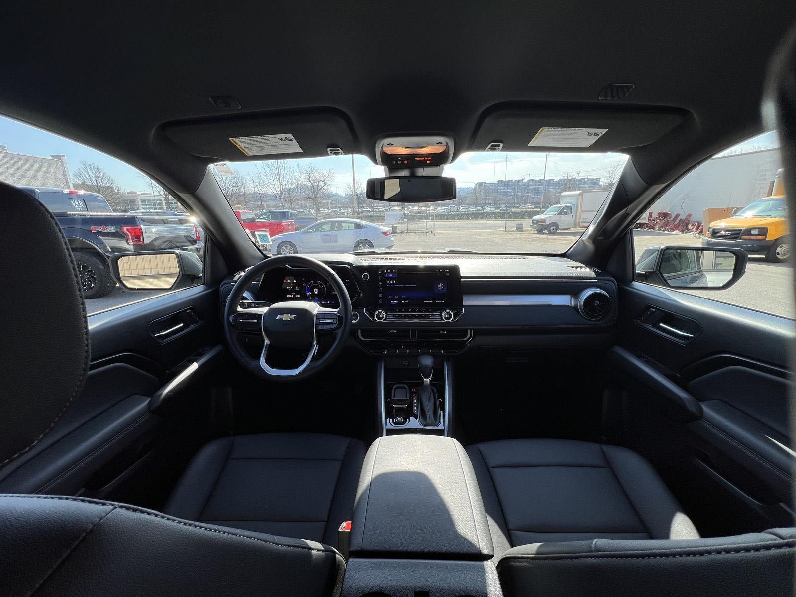 2024 Chevrolet Colorado 2WD LT