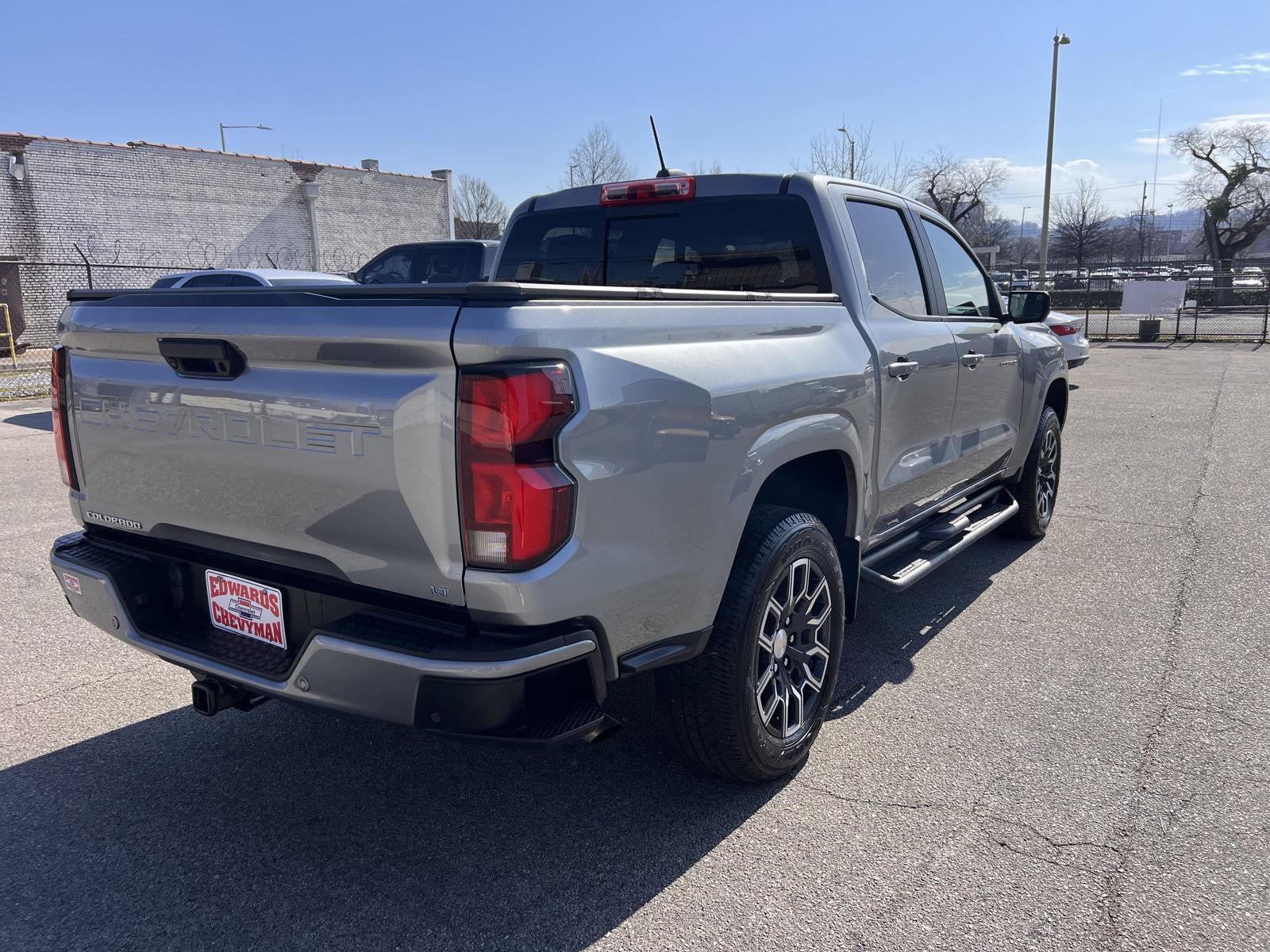 2024 Chevrolet Colorado 2WD LT