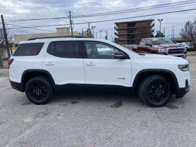 2022 GMC Acadia AT4
