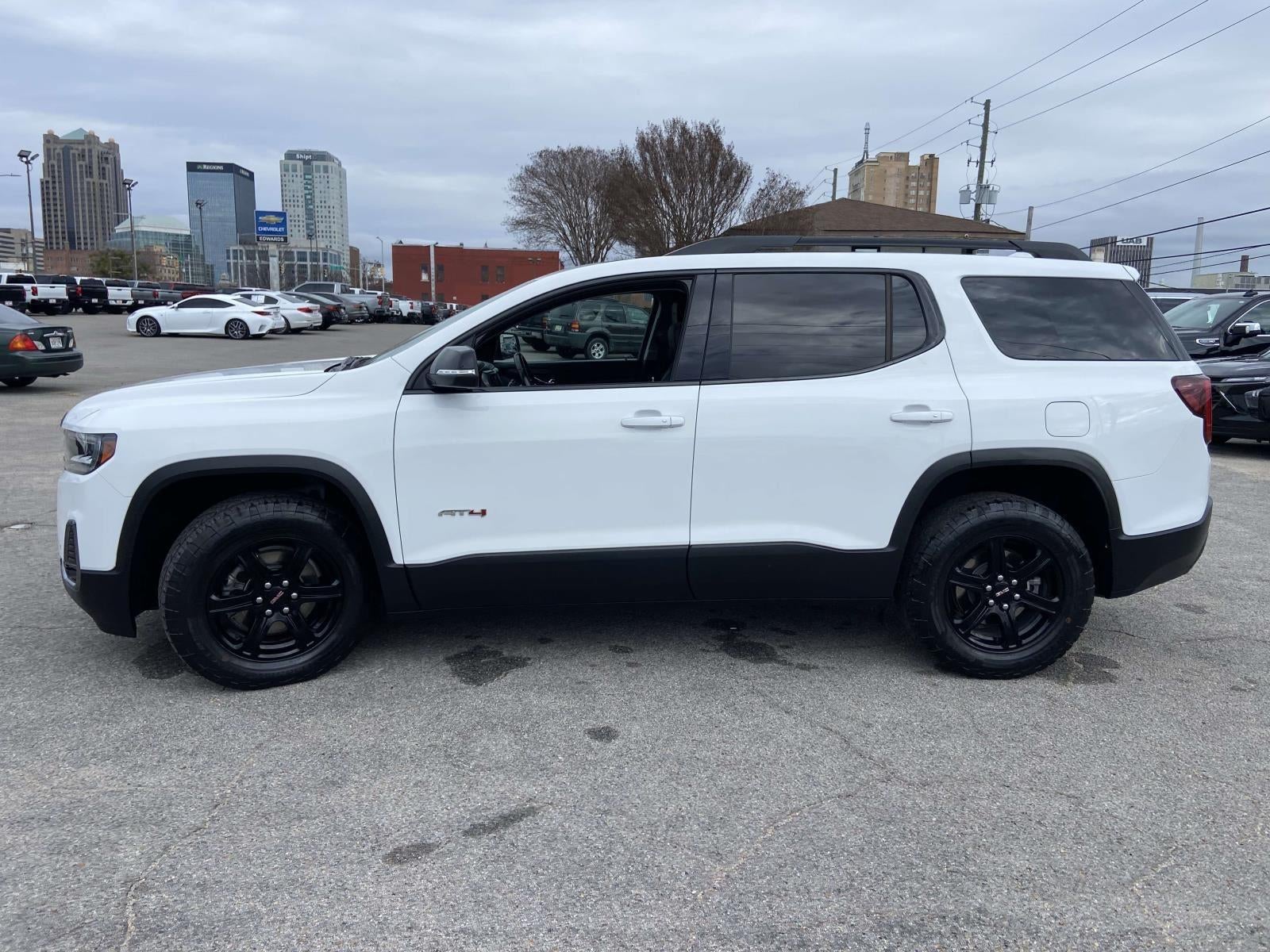 2022 GMC Acadia AT4