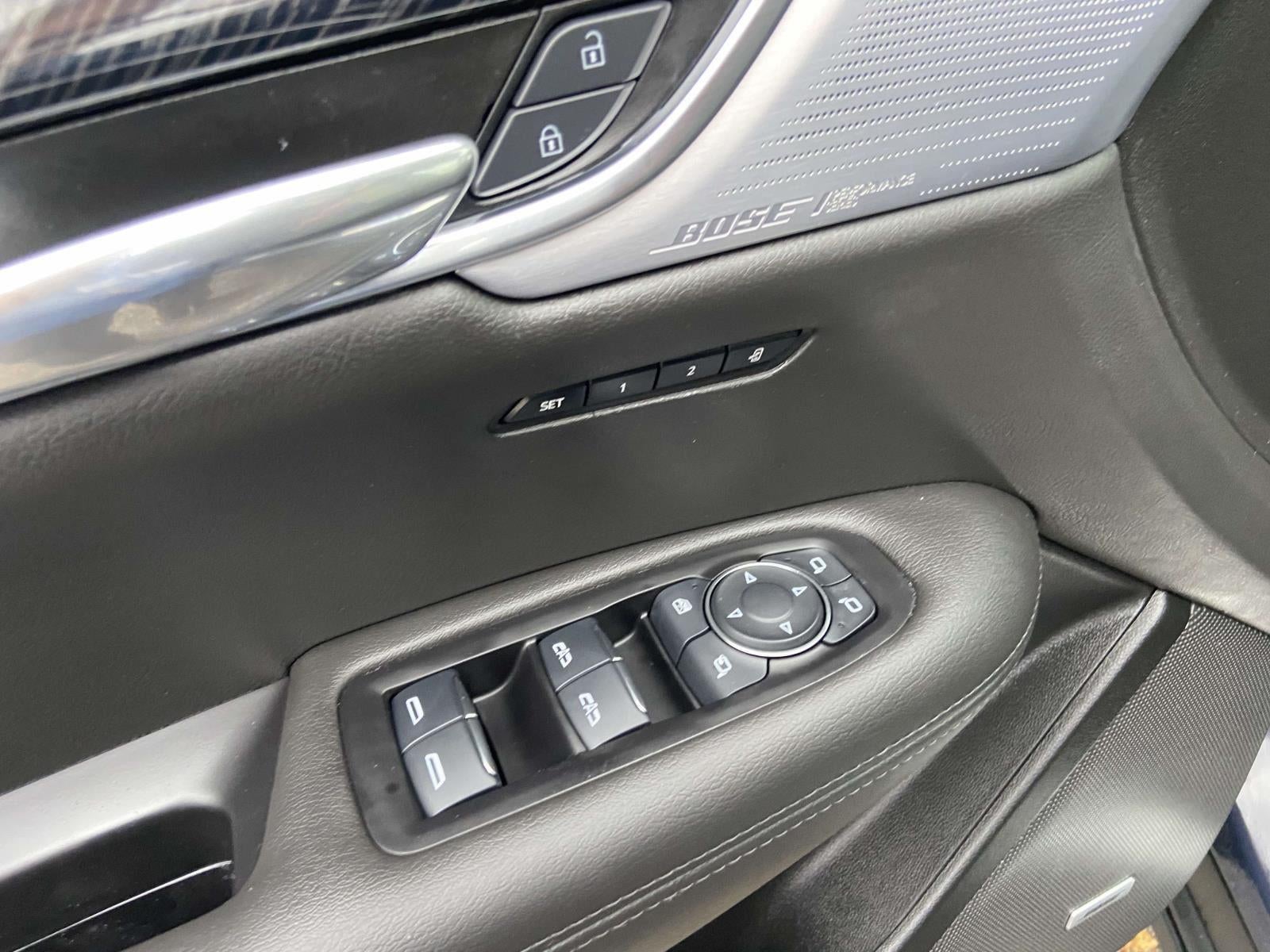 2025 Cadillac XT6 FWD Premium Luxury