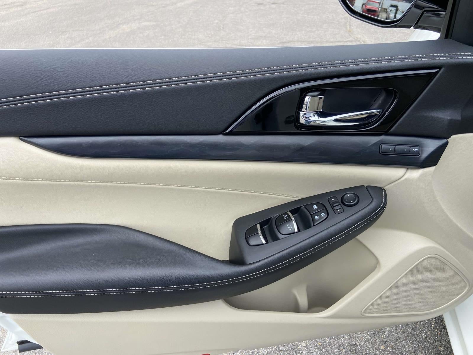 2020 Nissan Maxima Platinum