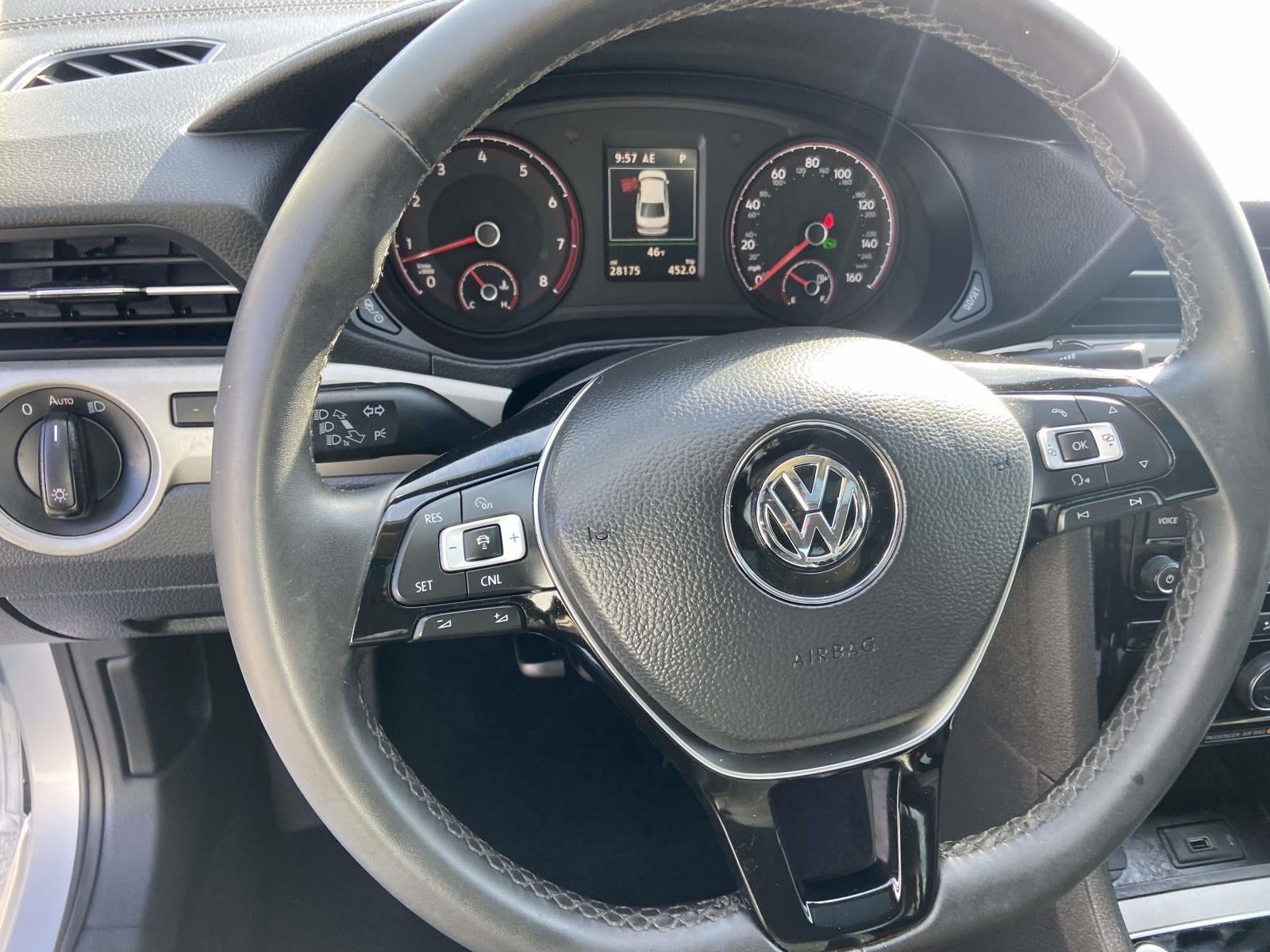 2021 Volkswagen Passat 2.0T SE