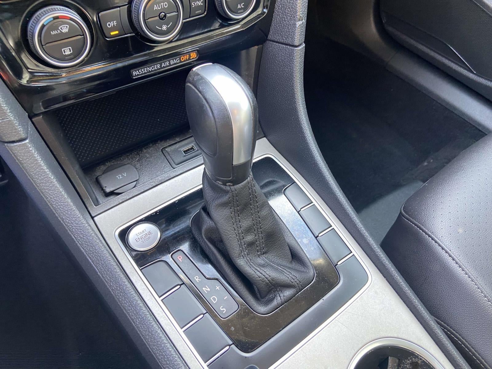 2021 Volkswagen Passat 2.0T SE