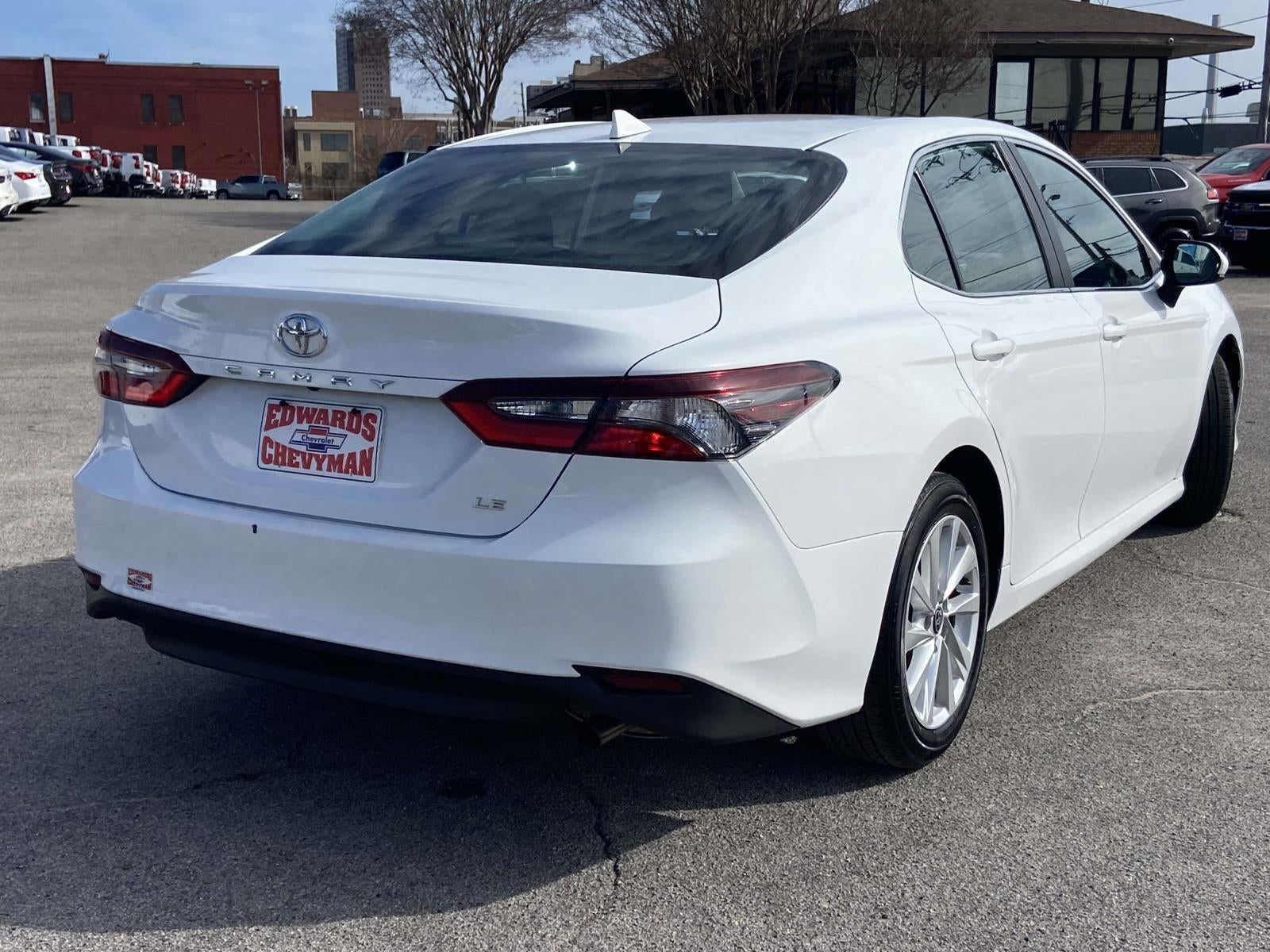 2024 Toyota Camry LE