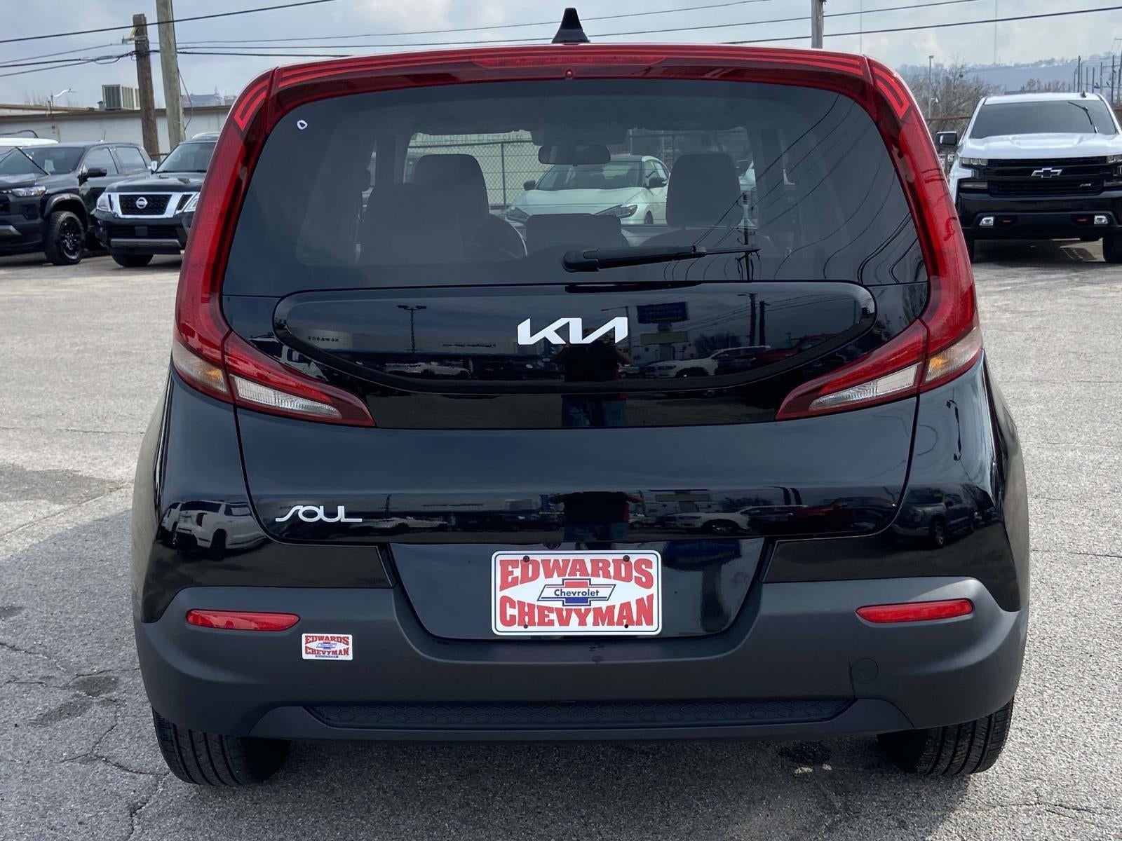 2022 Kia Soul LX