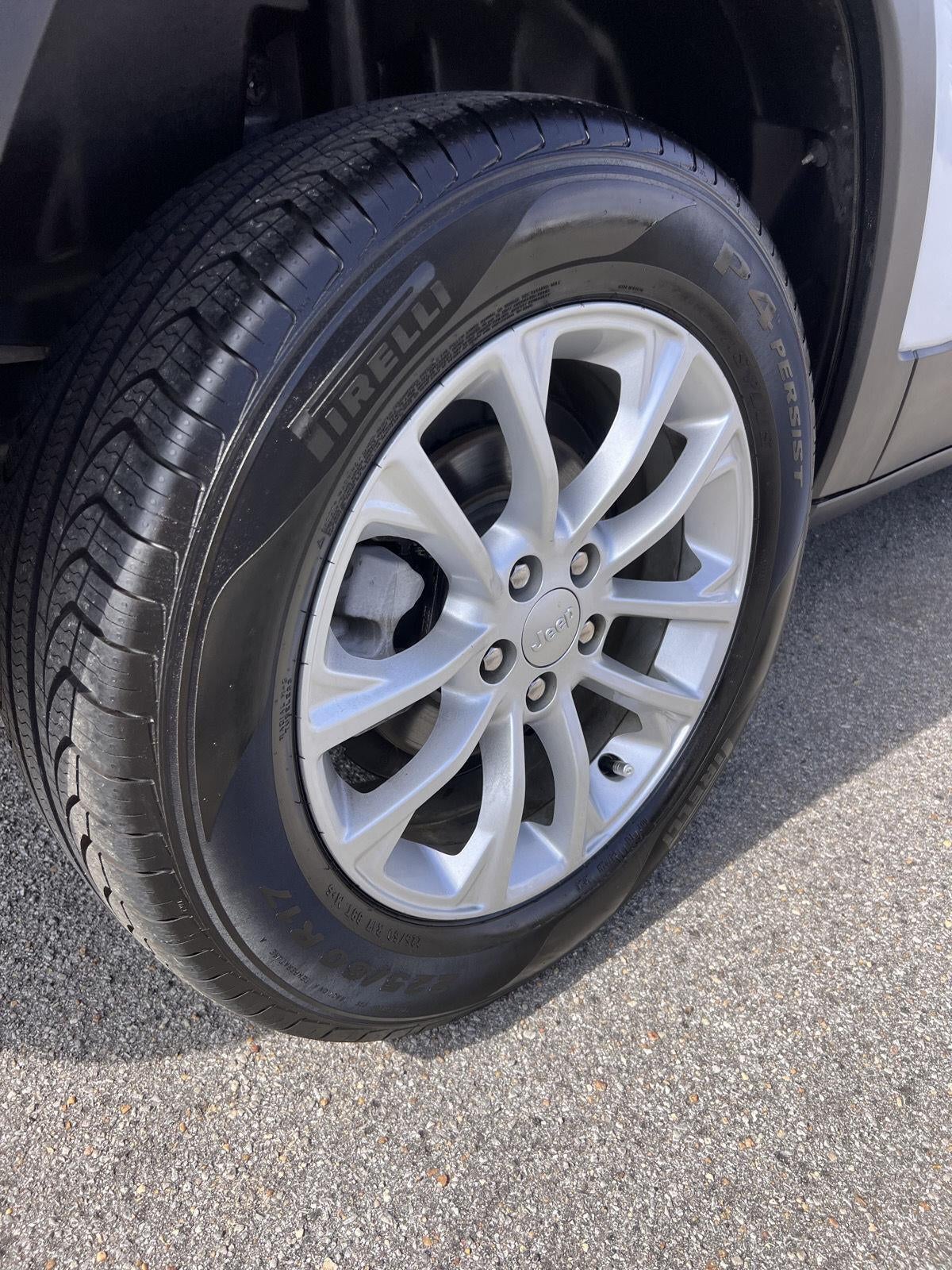 2021 Jeep Cherokee Latitude