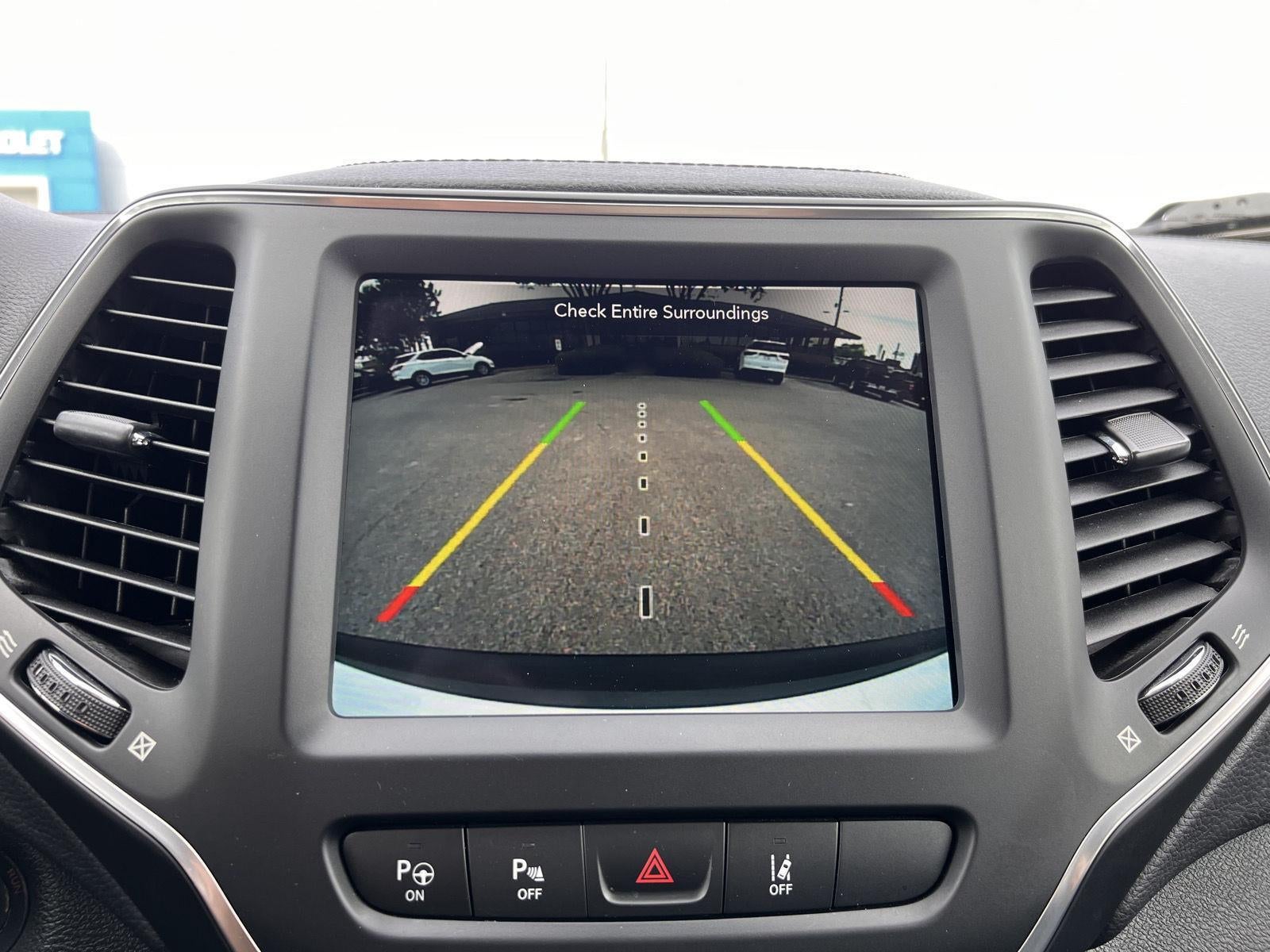 2023 Jeep Cherokee Altitude Lux